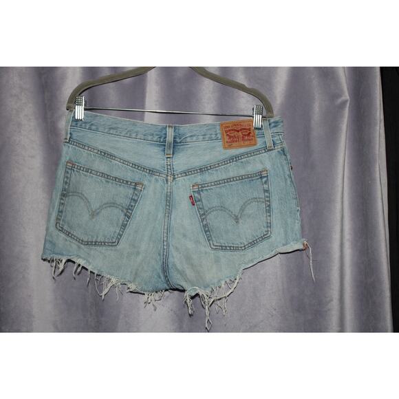 Levis Jean Shorts Size 29 - Picture 3 of 6
